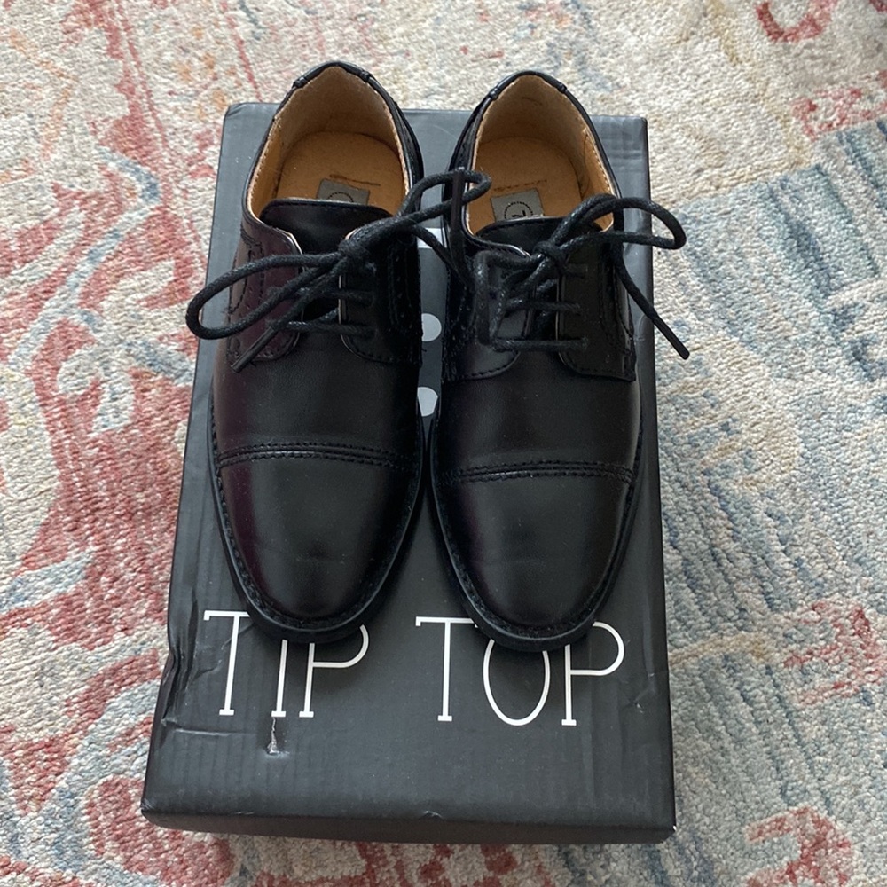 Little boys dress shoes in black